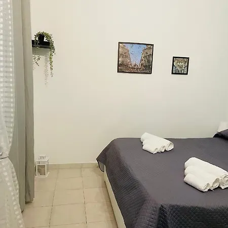 La Casa Di Tabbi Apartment